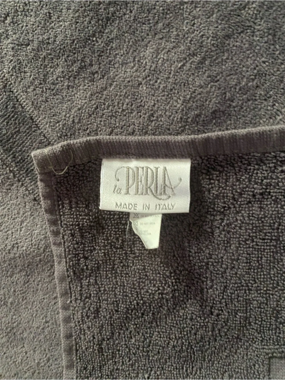 LA PERLA LARGE TERRI BATH TOWEL, NEW, NEVER USED, VINTAGE, MADE IN ITALY